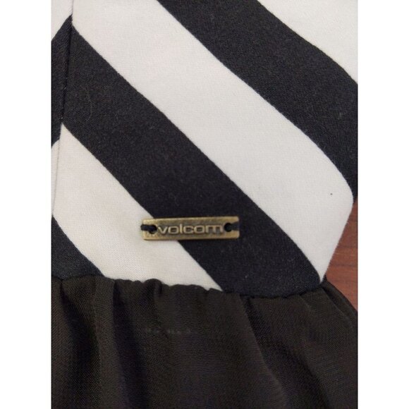 Volcom Women's Dress Black & White fit & Flare spaghetti straps Size 5 - Picture 6 of 9